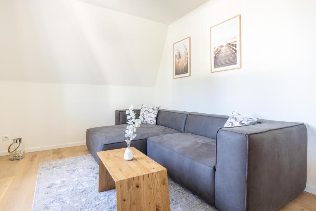 Villa Dornkamp 4 - Luxurioese Ferienwohnung Fuer 4 Personen Inklusive Balkon Und Sauna Timmendorfer Strand Luaran gambar