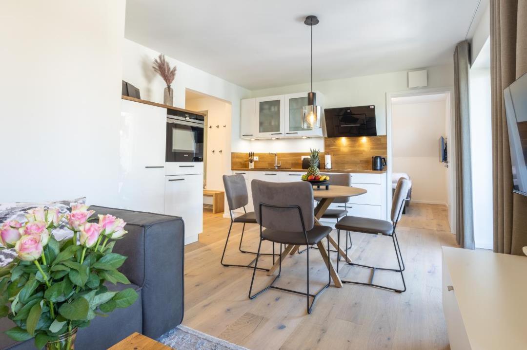Villa Dornkamp 4 - Luxurioese Ferienwohnung Fuer 4 Personen Inklusive Balkon Und Sauna Timmendorfer Strand Luaran gambar